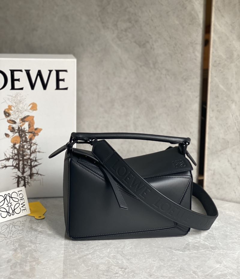 Loewe Puzzle Bags